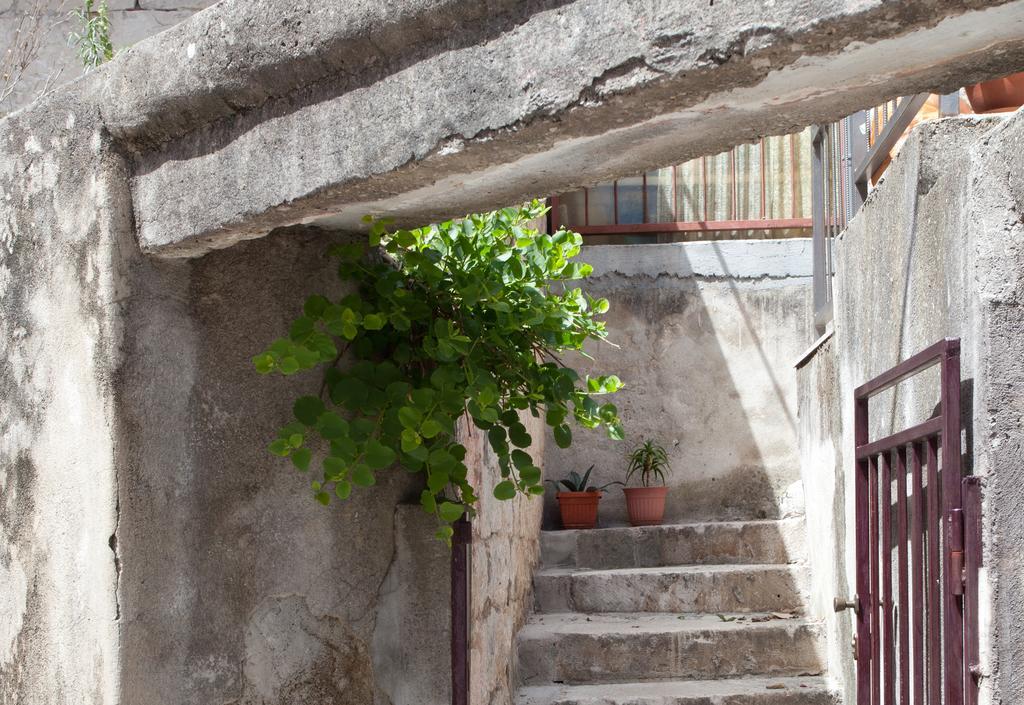 Paradise Apartment With Big Sunny Terrace In The Old Town, Few Meters From The Sea & Riva Promenade Split Bilik gambar