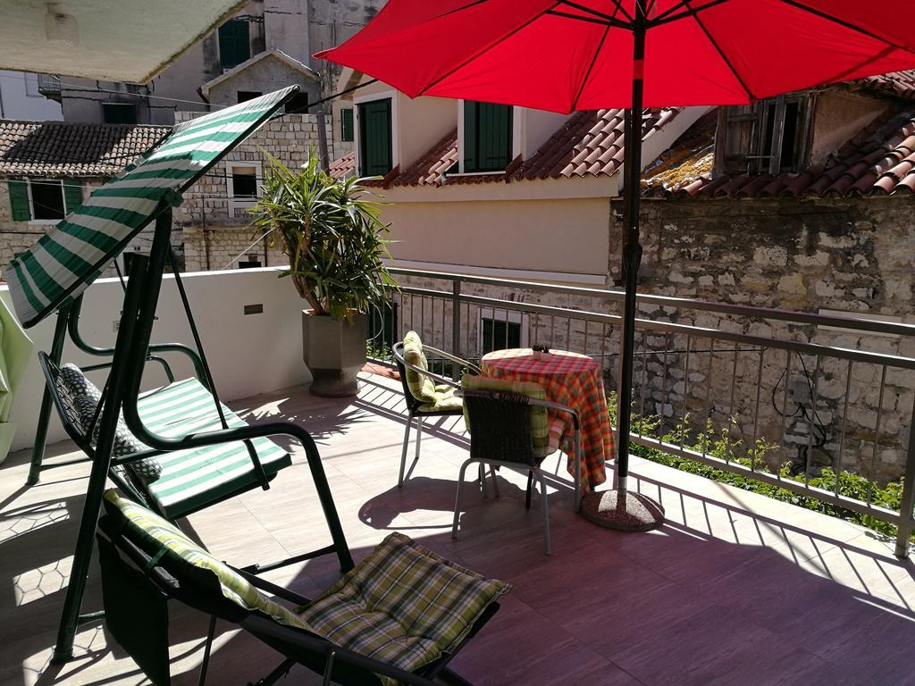 Paradise Apartment With Big Sunny Terrace In The Old Town, Few Meters From The Sea & Riva Promenade Split Luaran gambar